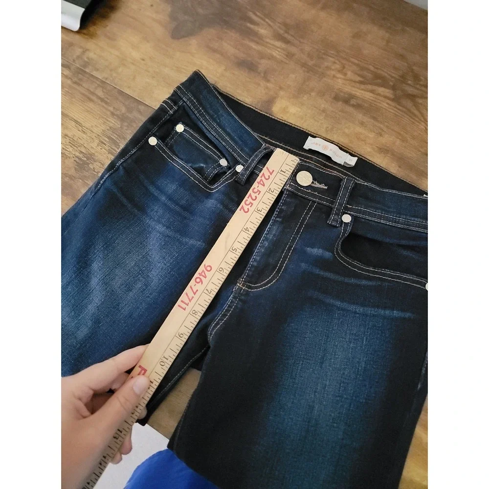 Tory Burch Jeans Womens 27 (Fits 28) Bootcut Denim Logo Back Pockets Dark Wash